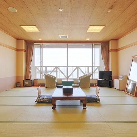 Отель Shiosai Toyoura Экстерьер фото