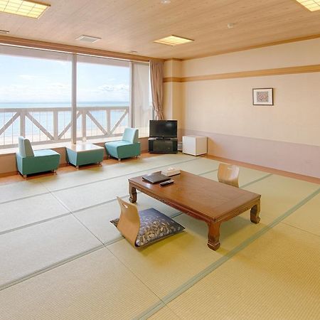 Отель Shiosai Toyoura Экстерьер фото